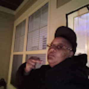 Meet your Posher, Laurisa